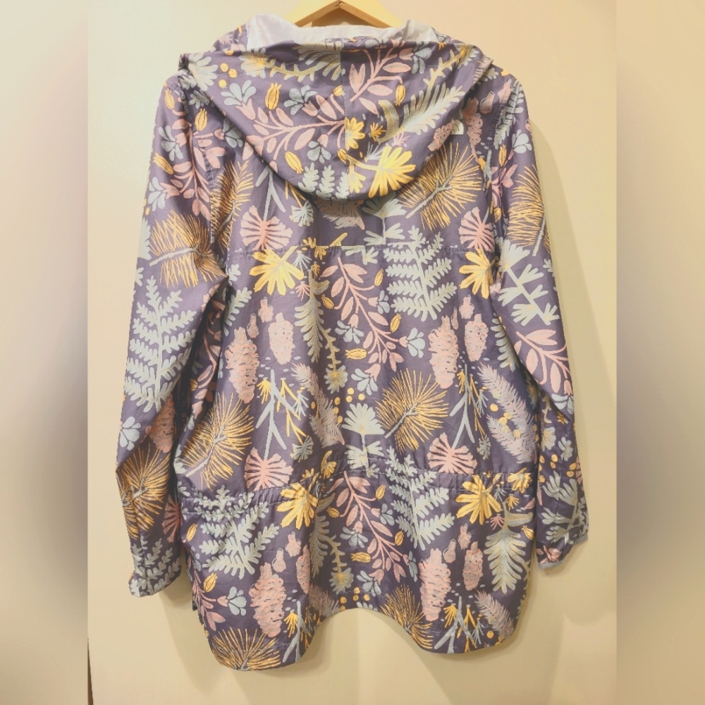 Gray Floral North Face Windbreaker - Picture 3 of 4